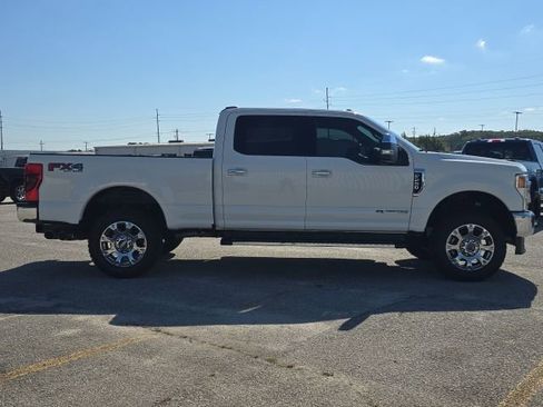 Used 2021 Ford F250 Lariat w/ Chrome Package image 7