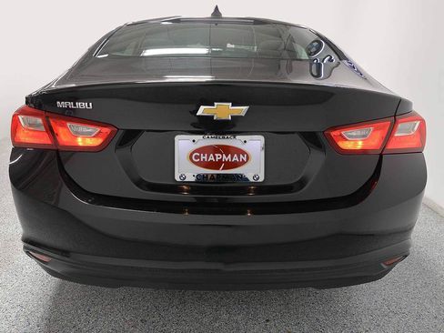 Used 2024 Chevrolet Malibu LS FWD image 4