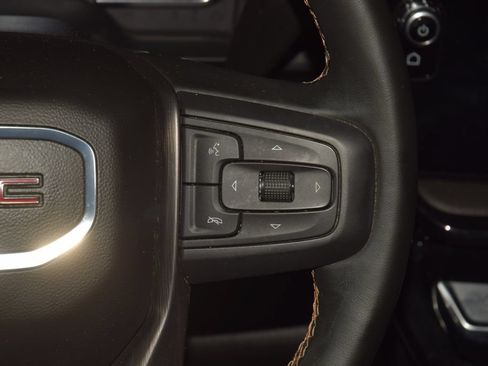 Used 2024 GMC Sierra 2500 AT4 w/ AT4 Premium Plus Package AWD/4WD image 44