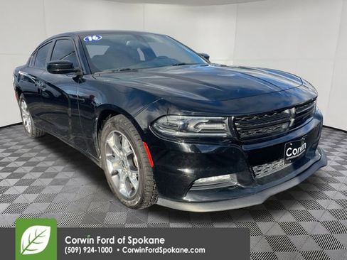 Used 2016 Dodge Charger SXT w/ Rallye Group image 1