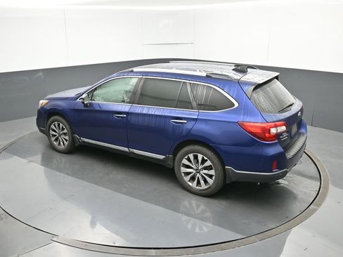 Used 2017 Subaru Outback 2.5i Touring w/ Popular Package #5A image 48