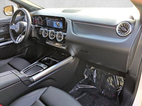 Certified 2025 Mercedes-Benz GLA 250 image 22