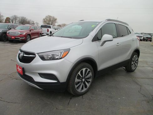 Used 2021 Buick Encore Preferred image 9