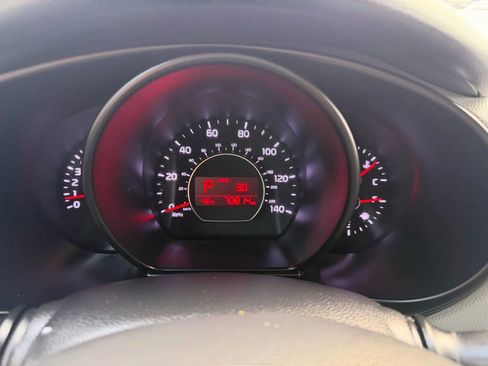 Used 2019 Kia Soul FWD image 21