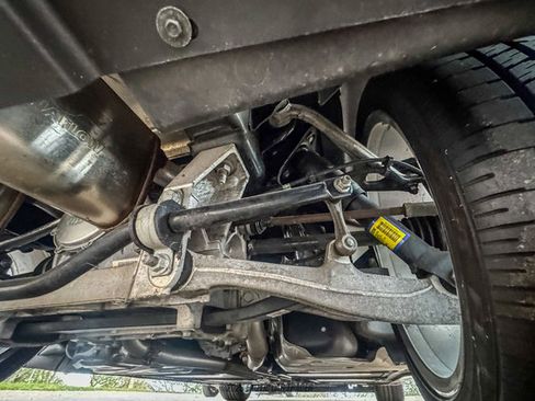 Used 2006 Chevrolet Corvette Convertible w/ Preferred Equipment Group image 84