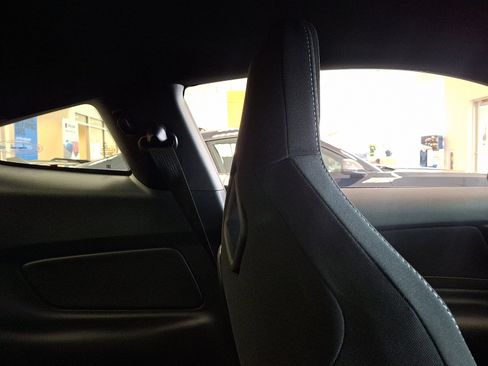 Used 2017 Ford Mustang Shelby GT350 w/ Electronics Package image 13