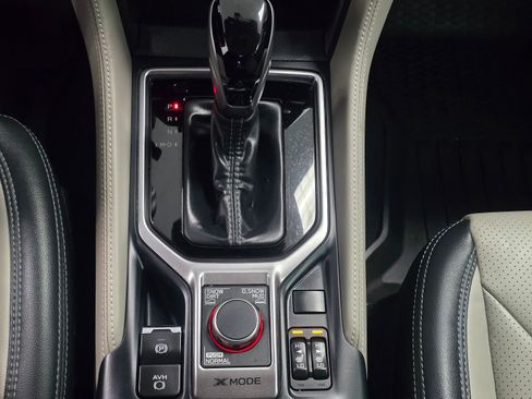 Used 2022 Subaru Forester Limited w/ Popular Package #3 image 16