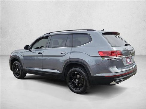 Used 2023 Volkswagen Atlas SE image 8