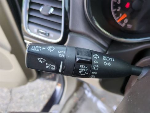 Used 2019 Jeep Grand Cherokee Overland image 26