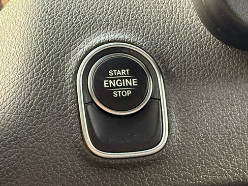 Used 2022 Mercedes-Benz Sprinter 2500 image 20