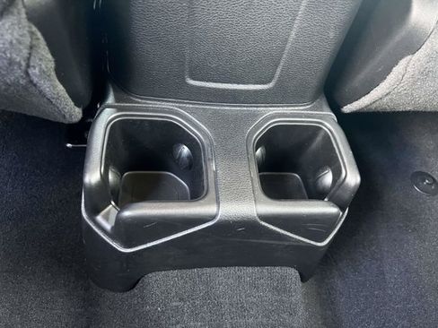 Used 2026 Jeep Wrangler Unlimited Sport AWD/4WD image 10