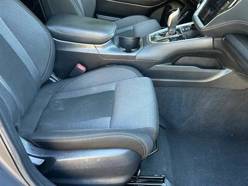Used 2020 Subaru Outback Premium AWD/4WD image 13