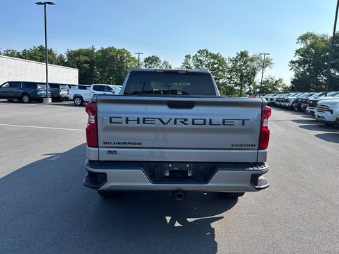 Used 2023 Chevrolet Silverado 1500 Custom w/ LPO, Dark Essentials Package AWD/4WD image 5
