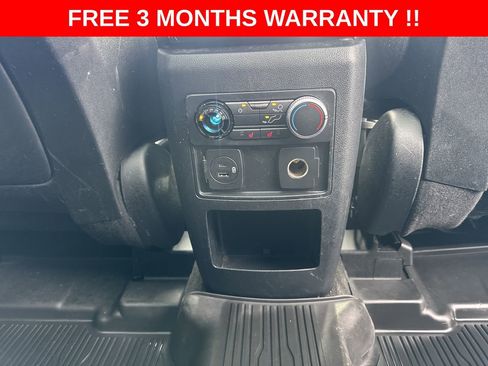 Used 2020 Ford Explorer XLT w/ Equipment Group 202A AWD/4WD image 28