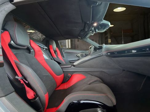 Used 2024 Chevrolet Corvette E-Ray AWD/4WD image 19