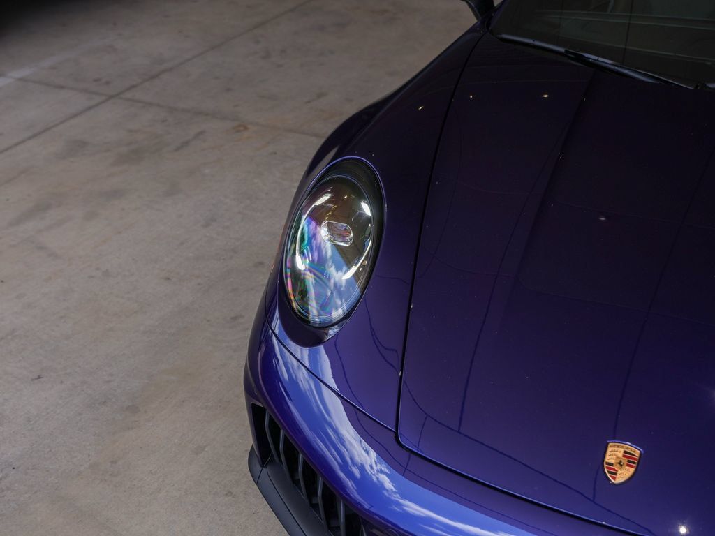 Certified 2025 Porsche 911 Targa 4 GTS AWD/4WD image 11