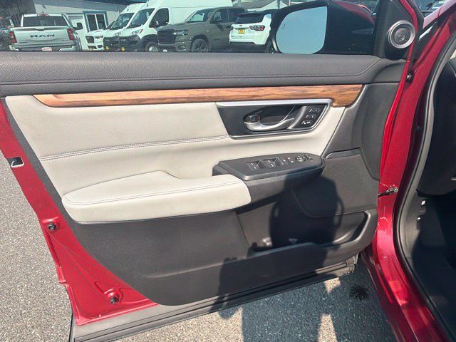 Used 2022 Honda CR-V Touring image 16