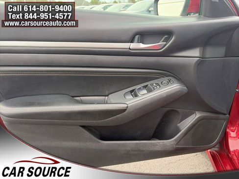 Used 2019 Nissan Altima 2.5 SV image 16