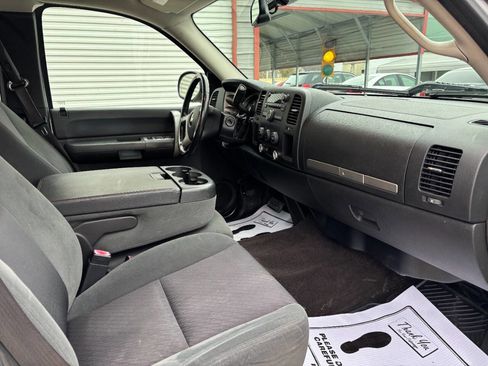 Used 2009 Chevrolet Silverado 1500 LT w/ Power Pack Plus image 9