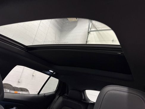 New 2026 Chevrolet Equinox EV LT image 20