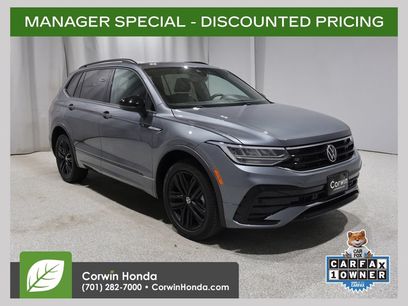 Used 2022 Volkswagen Tiguan SE R-Line