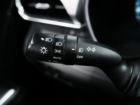 Used 2023 Toyota Highlander Platinum AWD/4WD image 22
