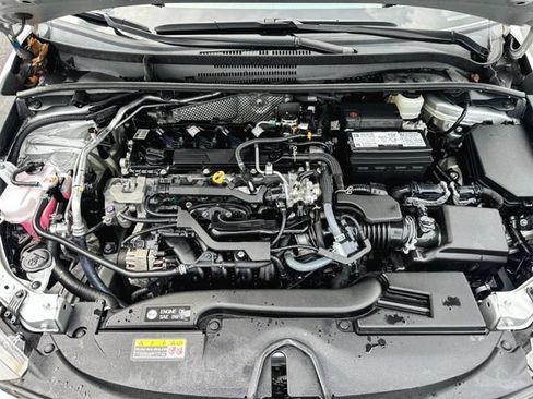 Used 2024 Toyota Corolla LE FWD image 12