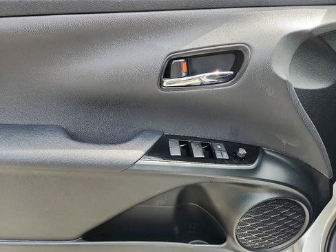 Certified 2022 Toyota Prius LE image 14