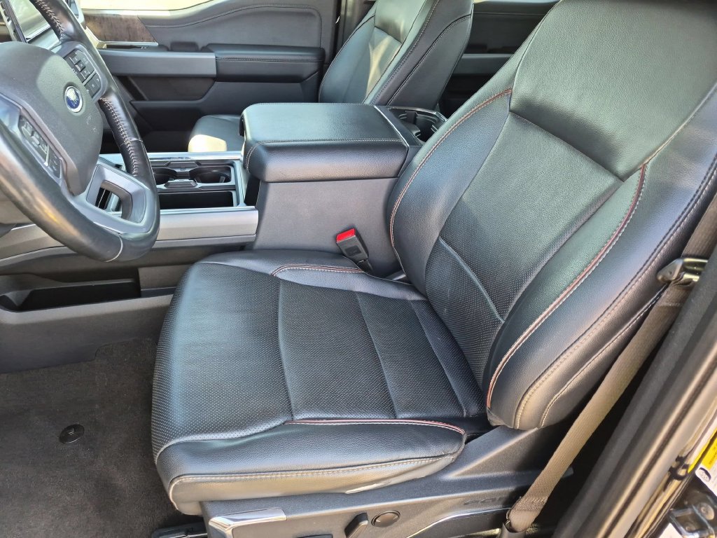 Used 2023 Ford F250 Lariat w/ Lariat Ultimate Package AWD/4WD image 18