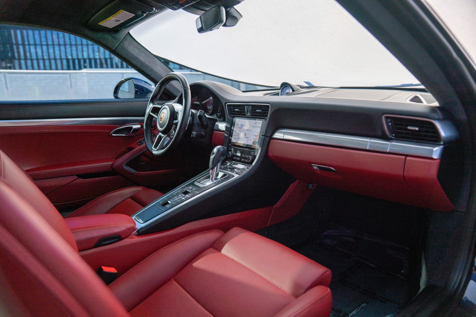 Certified 2018 Porsche 911 Carrera S RWD image 22