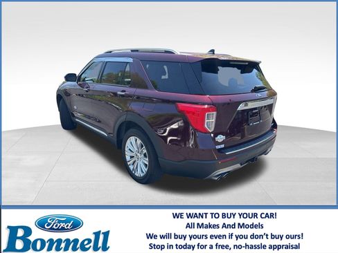 Used 2022 Ford Explorer King Ranch w/ Premium Technology Package image 3