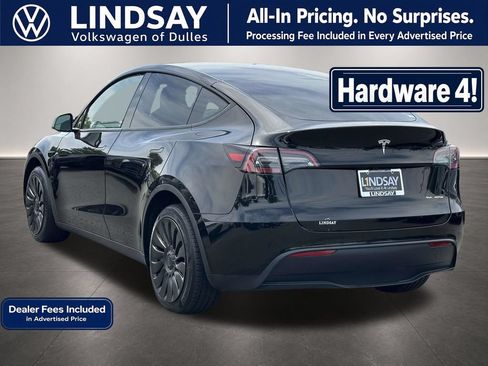 Used 2024 Tesla Model Y Long Range AWD/4WD image 5