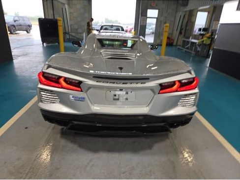 Used 2026 Chevrolet Corvette Stingray Preferred Conv w/ 2LT RWD image 4