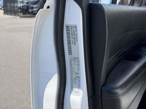 Used 2022 Dodge Durango SXT AWD/4WD image 21