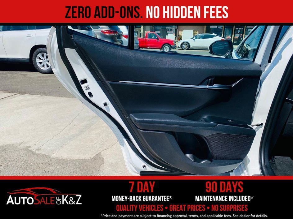 Used 2019 Toyota Camry LE FWD image 27