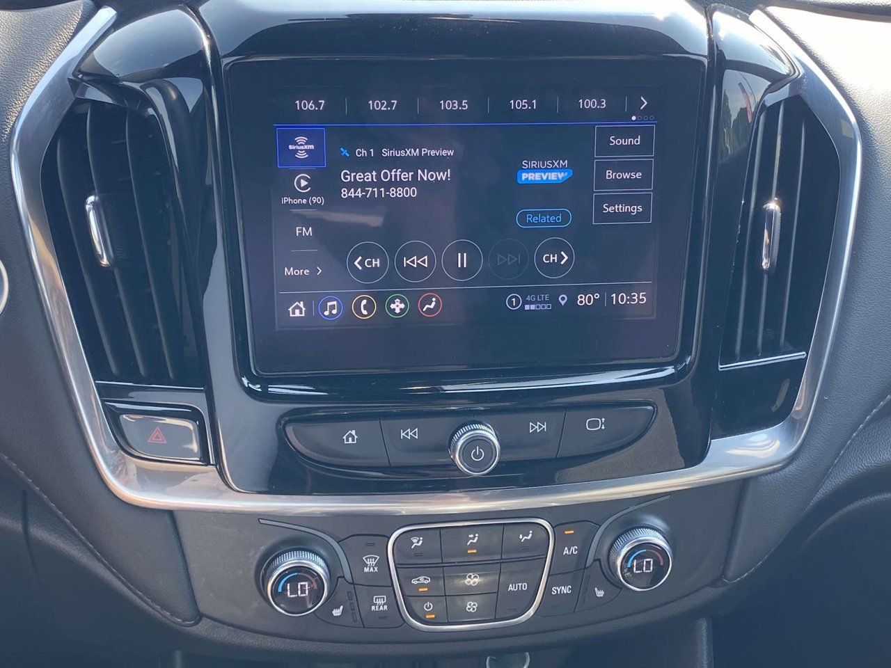 Used 2023 Chevrolet Traverse LT FWD image 26