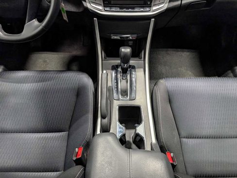 Used 2015 Honda Accord Sport image 20