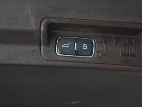 Used 2024 Ford Explorer King Ranch w/ Technology Package AWD/4WD image 20