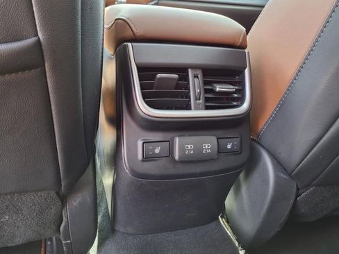 Used 2022 Subaru Outback Touring XT image 36