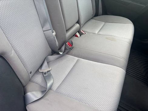 Used 2016 Toyota Corolla LE FWD image 29