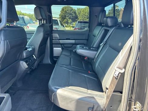 Used 2024 Ford F150 Lariat AWD/4WD image 17