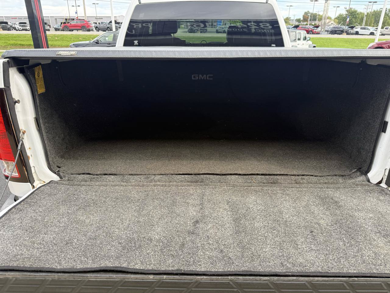 Used 2009 GMC Sierra 1500 Denali AWD/4WD image 26