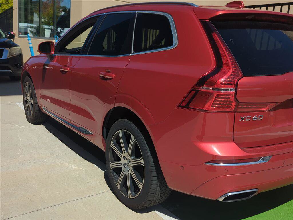 Used 2019 Volvo XC60 T6 Inscription w/ Protection Package AWD/4WD image 3
