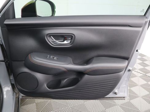 Used 2023 Honda HR-V Sport image 25