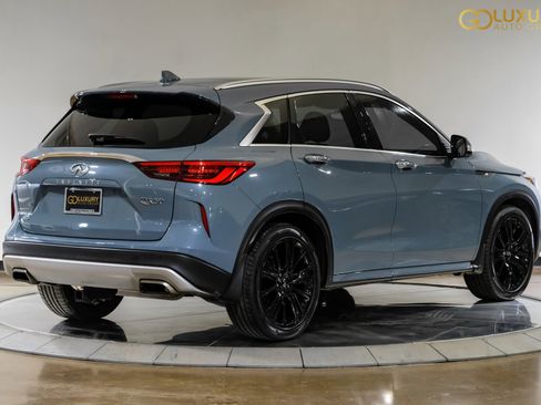 Used 2023 INFINITI QX50 Sensory image 10