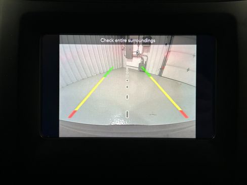 Used 2020 Jeep Cherokee Latitude Plus AWD/4WD image 10