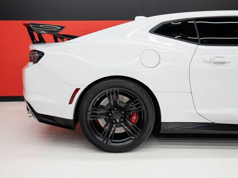 Used 2023 Chevrolet Camaro ZL1 RWD image 58