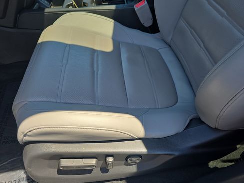 Certified 2018 Honda CR-V EX-L image 29