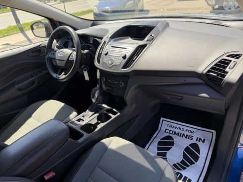 Used 2017 Ford Escape S image 33