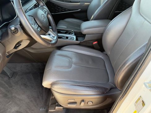 Used 2020 Hyundai Santa Fe Limited image 31